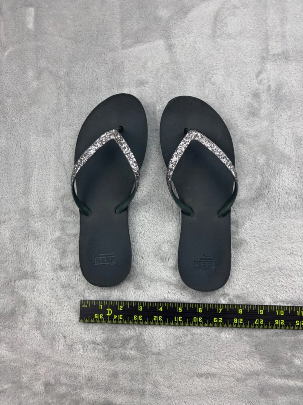 Reef Flip-Flop Sandals Women's Size 6-7 - Picture 8 of 12